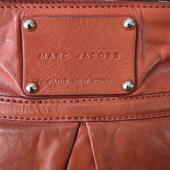 Marc Jacobs Leather Crossbody Bag In Apricot Orange - Picture 3 of 9